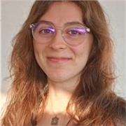 Profesora de apoyo escolar de primaria y la ESO en diferentes asignaturas